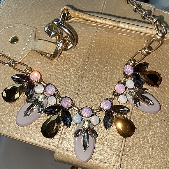 J CREW BRULEE IRIDESCENT STATEMENT NECKLACE - Picture 3 of 15